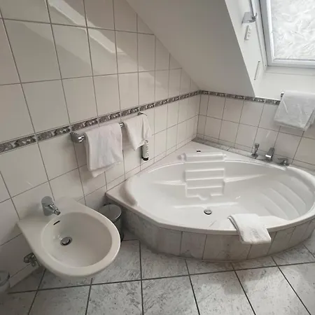 فندق Parkhotel Bad Homburg 4*