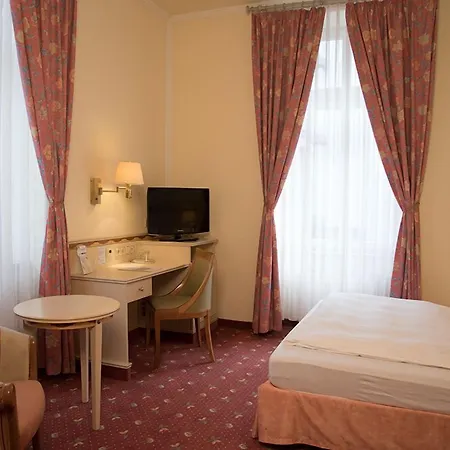 Hotel Parkhotel Bad Homburg 4*