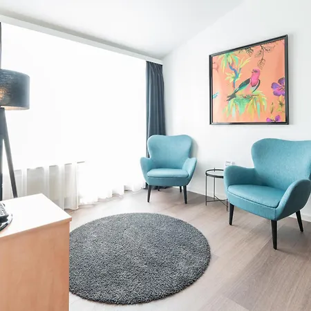Parkhotel Bad Homburg 4*