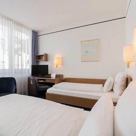 Parkhotel Bad Homburg 4*
