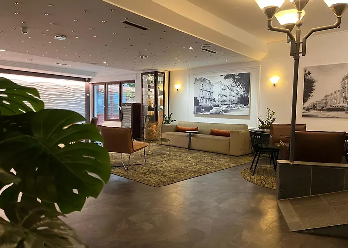 Parkhotel Bad Homburg 4*