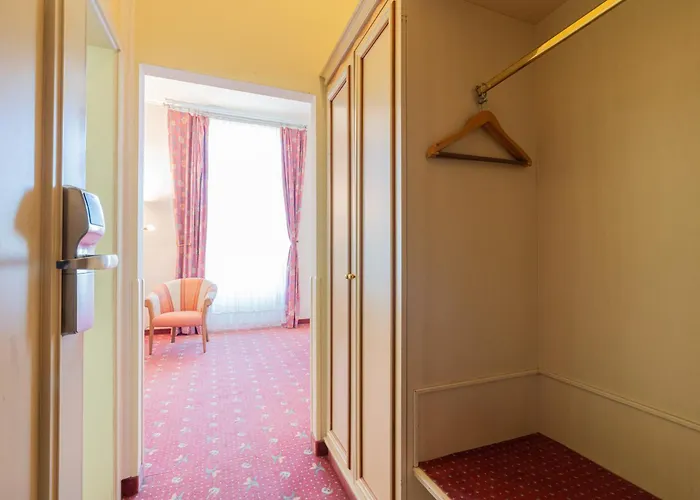 Parkhotel Bad Homburg Szálloda